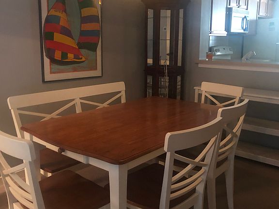 5th image of 36 Deallyon Ave APT 99
