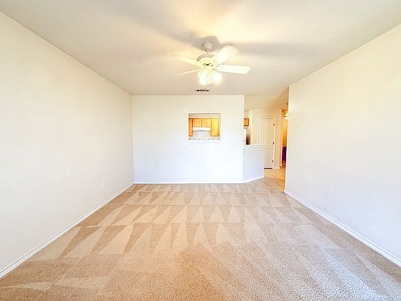 3rd image of 322 N 10th St APT A