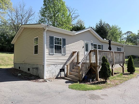 2nd image of 62 Oaklawn Ave