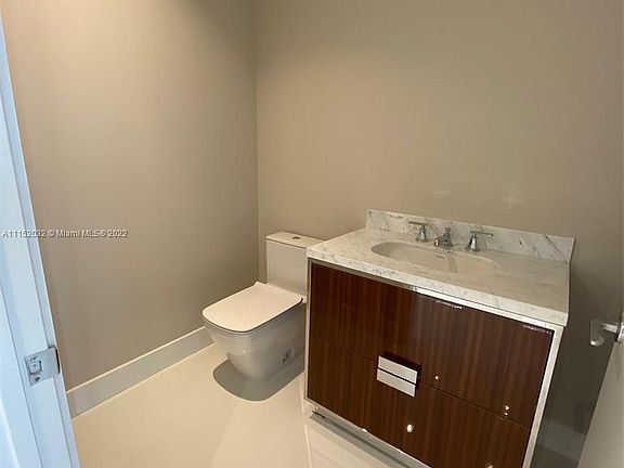 5th image of 15701 Collins Ave #3503