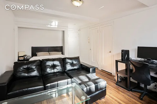 Rented by Compass | media 14