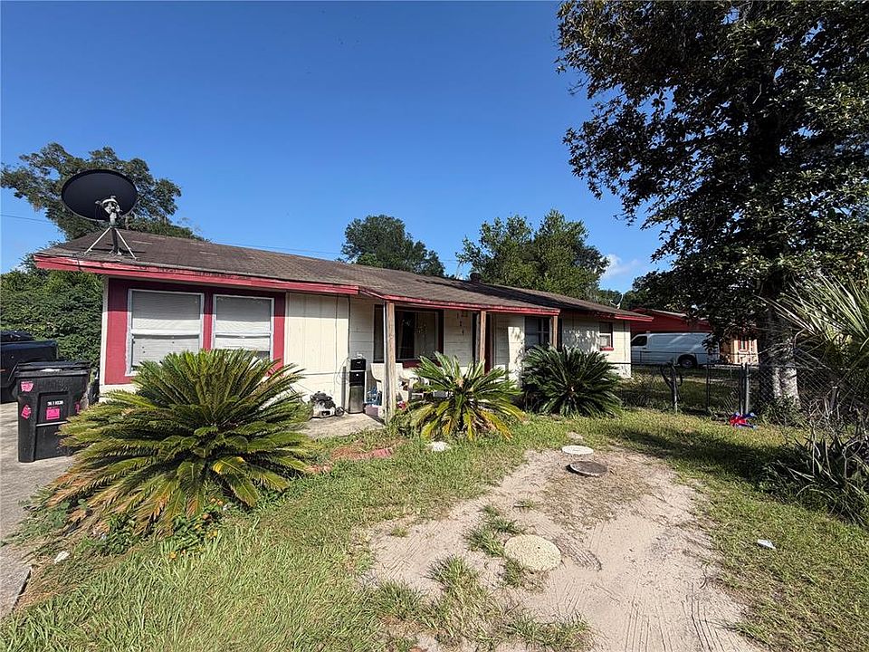 1st image of 124 SE 44TH STREET
