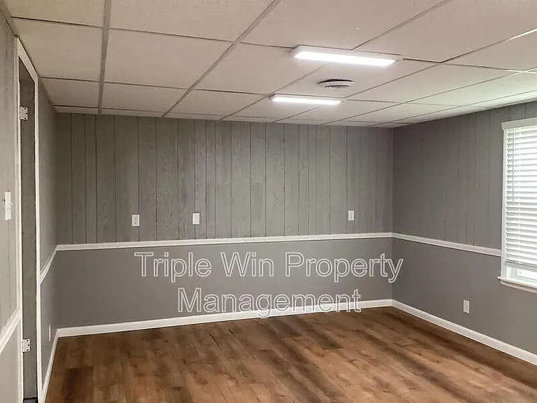 563 Apex Dr — Photo 31