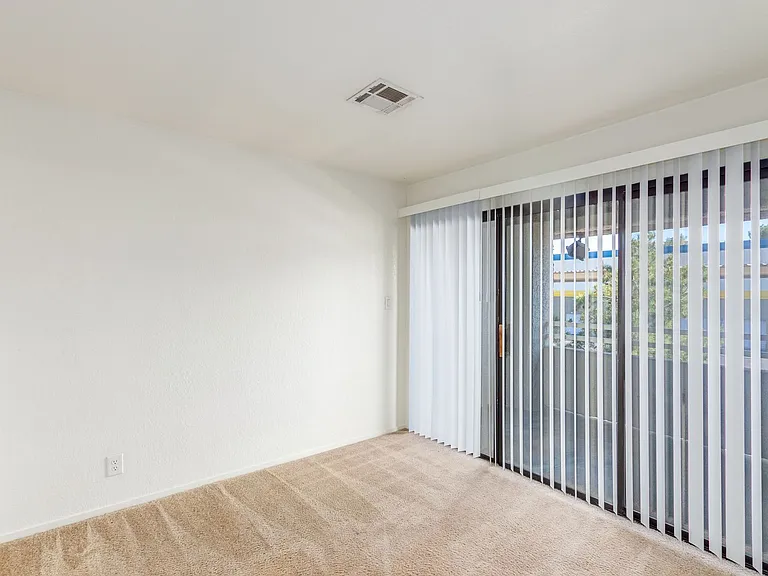 5072 S Rainbow Blvd #205 — Photo 14