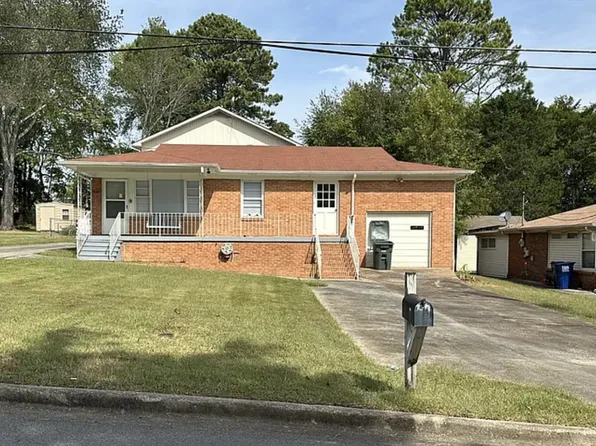 2712 Garvin Rd NW, Huntsville, AL 35810