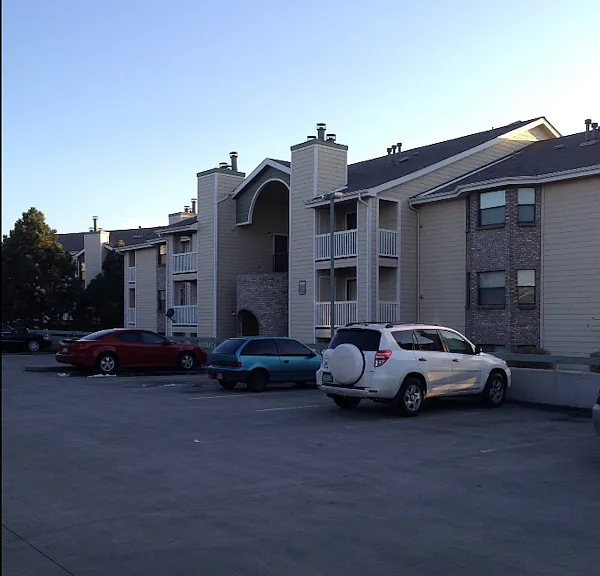 Ridge Hill Apartments — Photo 4
