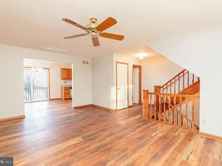 30 Duck Harbour Dr — Photo 3