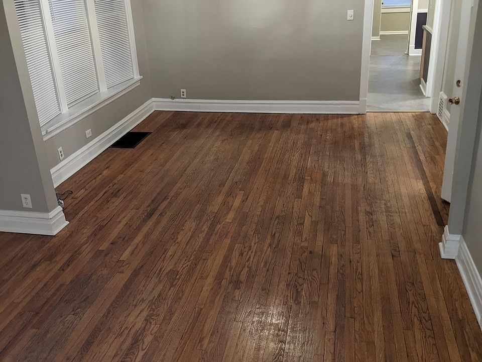 Living/dining room