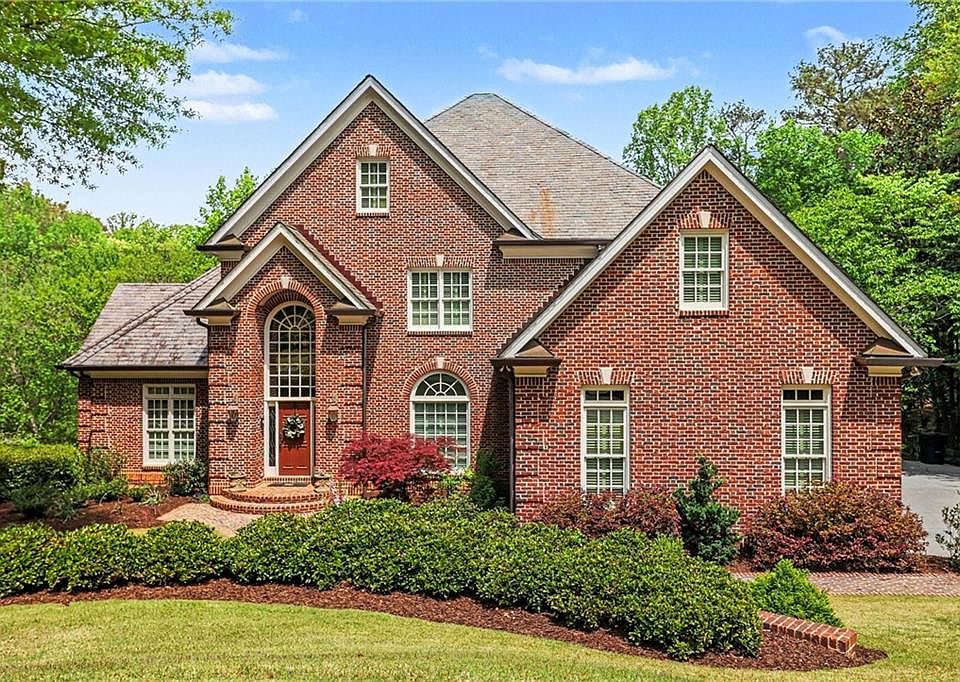 1st image of 1645 Misty Oaks Dr