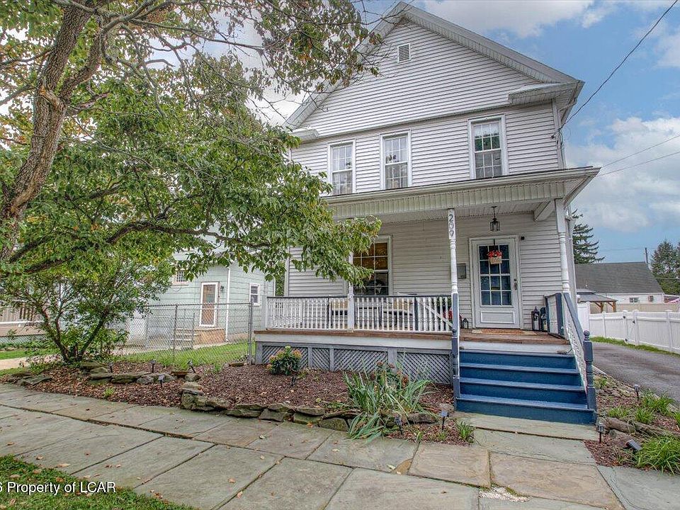 1st image of 209 Delaware Ave