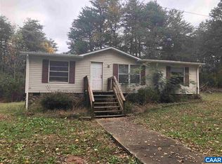 256 Liberty Rd, New Canton, VA 23123