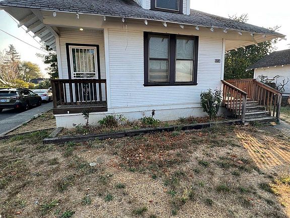 3rd image of 5714 SE 88th Ave Unit A