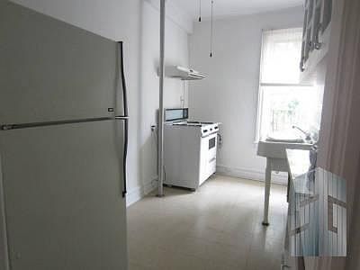 2nd image of 5718 Fort Hamilton Pkwy APT C3