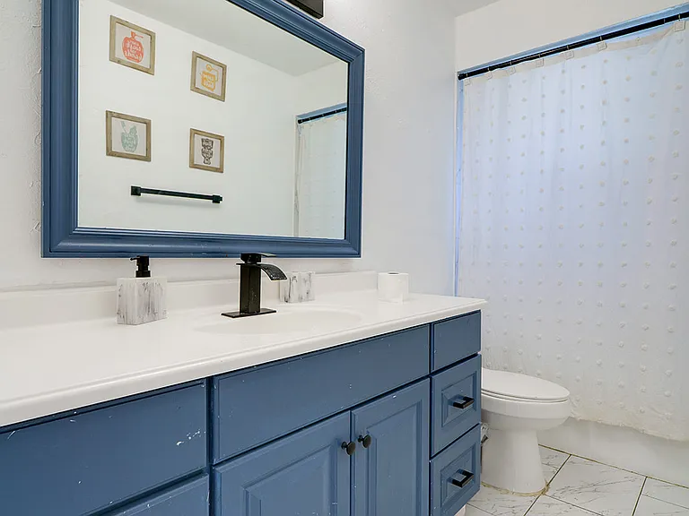 2822 Palomar St — Photo 32