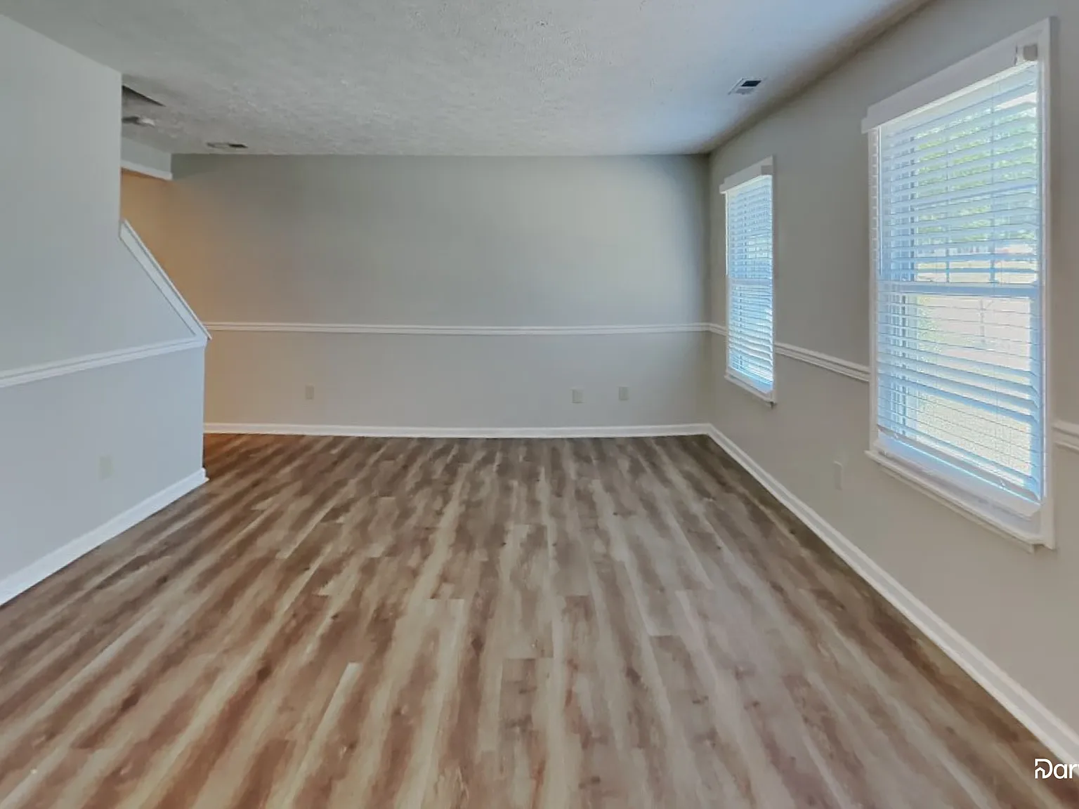 3 bed, 2.5 bath, 1444 sqft, $1,765 — Photo 4