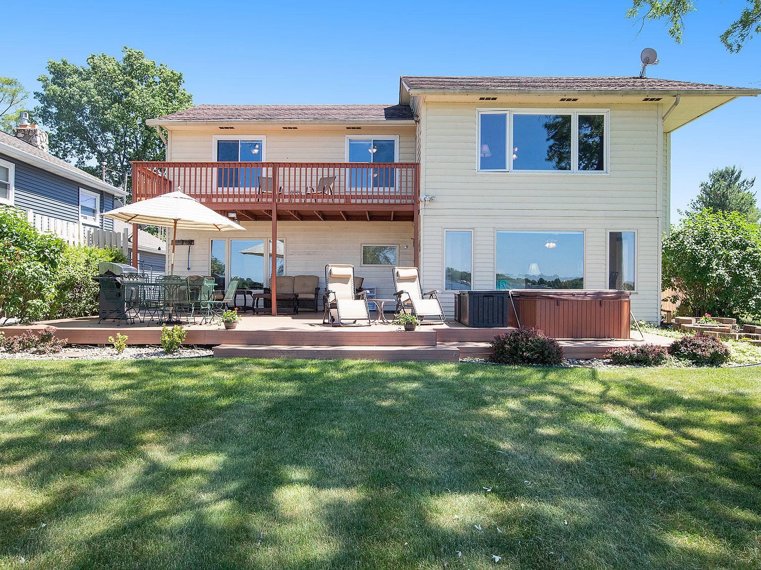 7611 S Indian Lake Dr, Vicksburg, MI 49097 Zillow