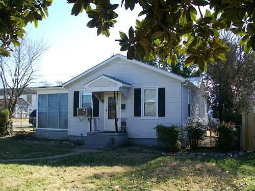1st image of 2215 Carlisle Ave