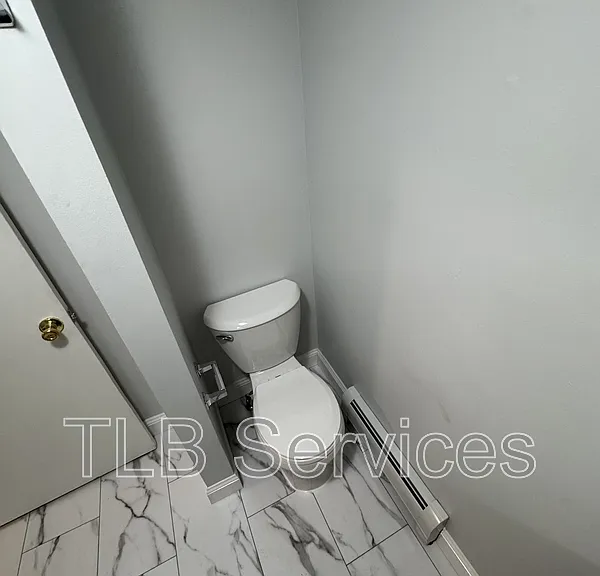 733 Main St — Photo 6