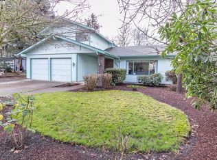 6563 E St, Springfield, OR 97478
