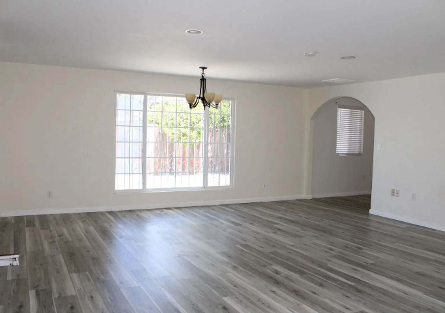 2846 - 20th St., San Pablo, CA 94806 — Photo 2
