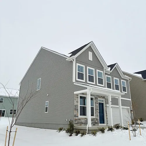 430 Silver Birch Dr Photo 1