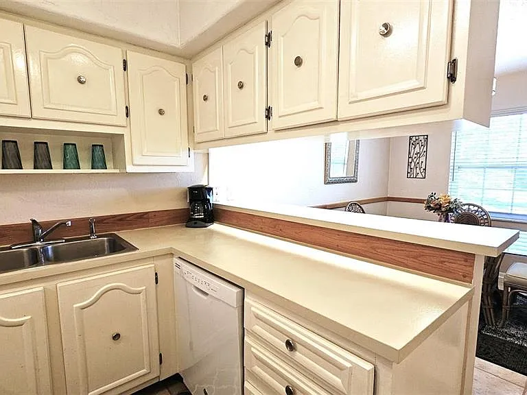 3586 Cape Haze Dr #B4 — Photo 20