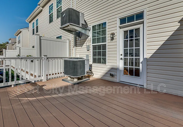 4519 Foster Ave — Photo 26