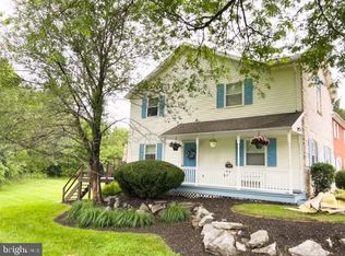 1137 Nanroc Dr, Mechanicsburg, PA 17055