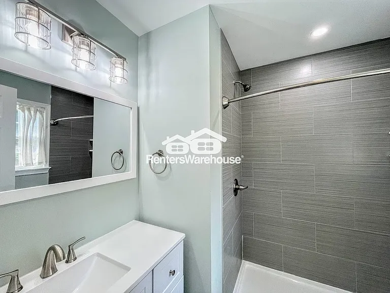 190 Devon Pl — Photo 20