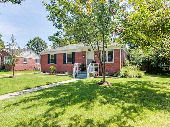 3rd image of 3648 Somme Ave