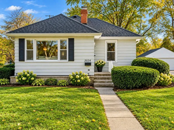 2034 Miles Ave, Kalamazoo, MI 49001