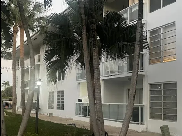 1600 NE 114th St APT 104, Miami, FL 33181