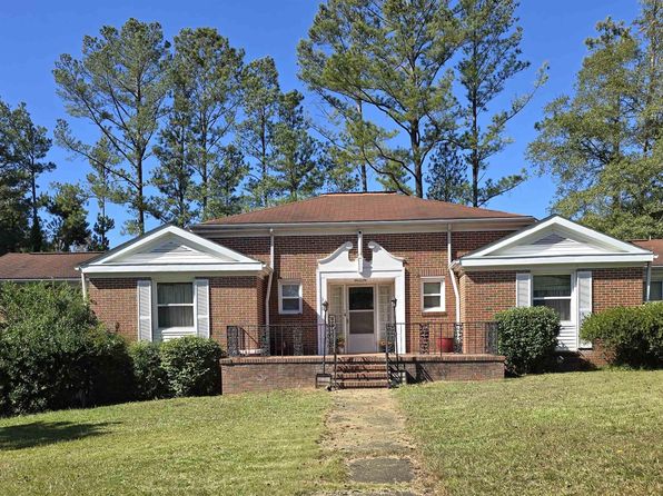 346 Guy St, Roanoke, AL 36274