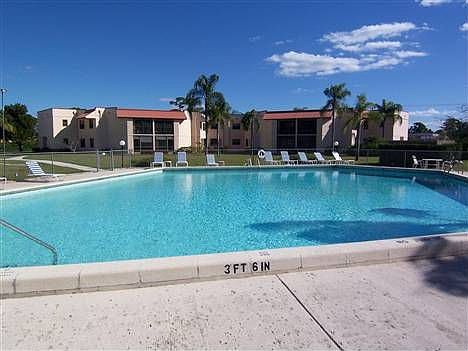 2nd image of 1943 NE Collins Cir #1