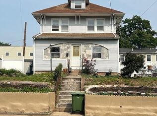 109 E 6th Ave, Roselle, NJ