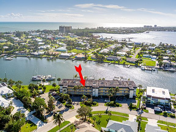2nd image of 1351 Bayshore Drive #303