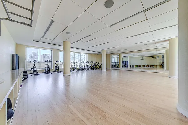 Rented by Lin Pan Realty Group LLC | media 46