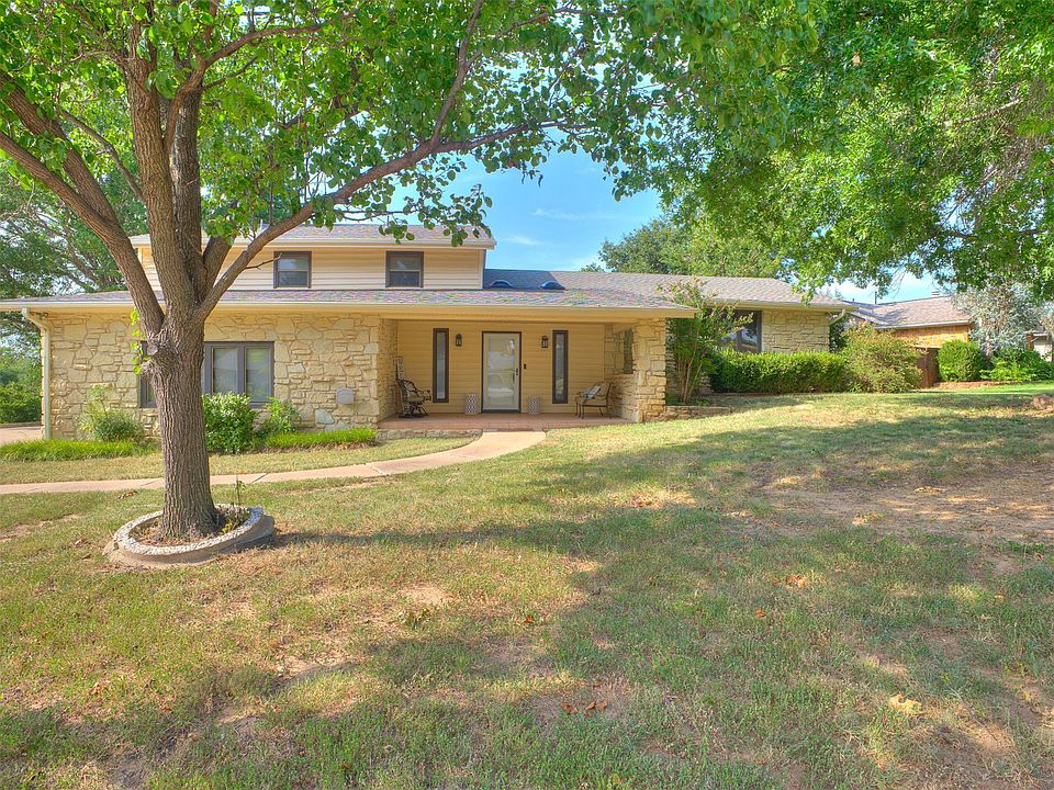1st image of 3213 W 69th Ct