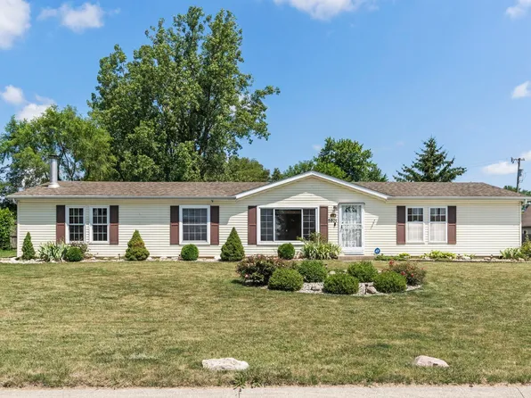 5801 Arapaho Trl, Fort Wayne, IN 46825