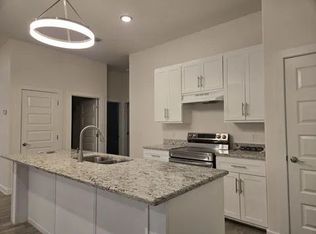 1610 Cordova Dr, Laredo, TX 78046