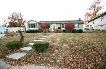 2nd image of 3510 E Lantern Ln