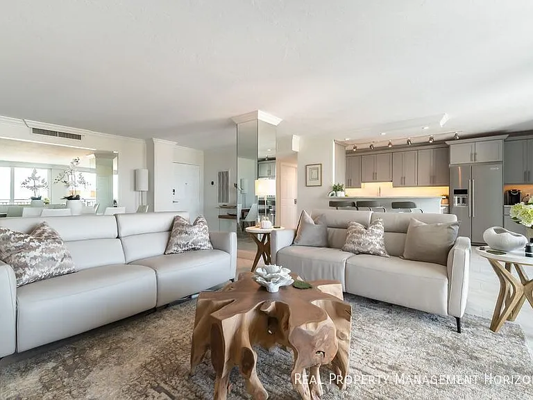 4822 Ocean Blvd #10F — Photo 8