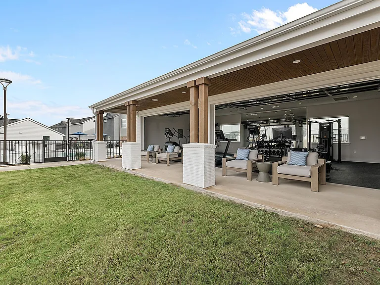 YardHomes Spring West
