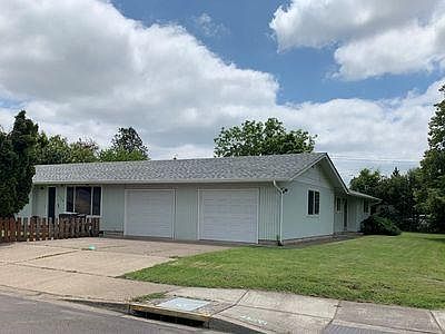 Corner Lot