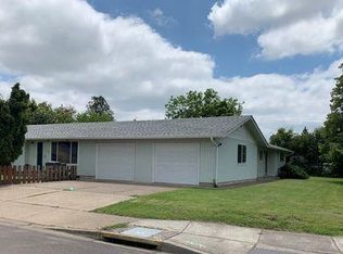 3794 Marshall Ave, Eugene, OR 97402