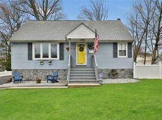 24 Fredric St, Nanuet, NY 10954