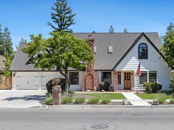 882 E Foxhill Dr, Fresno, CA 93720
