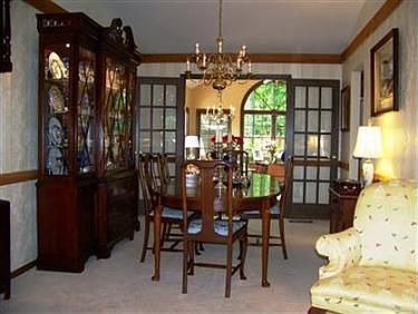 4th image of 955 Wimbleton Dr