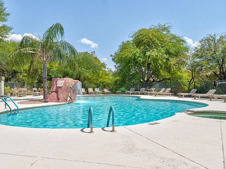 5751 N Kolb Rd #23104 — Photo 14