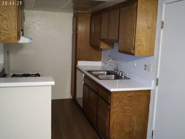 Independence Court Apartments